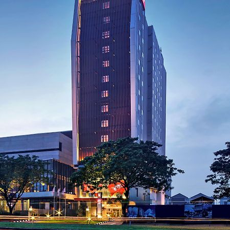 Ibis Gading Serpong Esterno foto