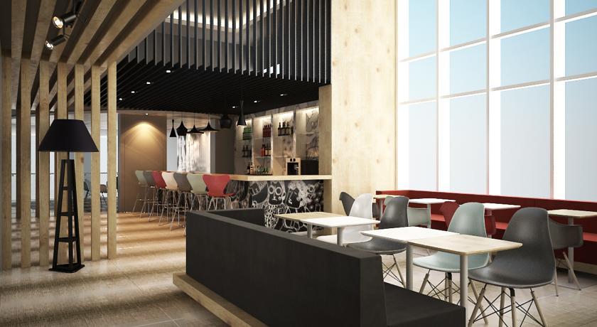 Ibis Gading Serpong Esterno foto