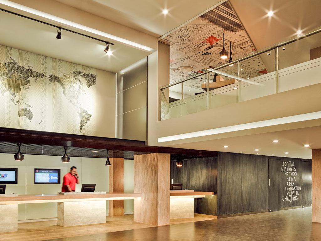 Ibis Gading Serpong Esterno foto